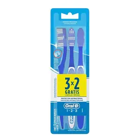 Escova de Dente Oral B Presságio 1 2 3 Limpeza Brilhante Média 40 3 Unidades