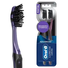 Escova de Dente Oral B Advanced 5 Ações Com Carvão Macia 2 Unidades